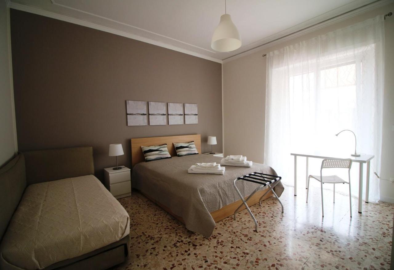 Giuffrida Apartment Rooms Catánia Buitenkant foto