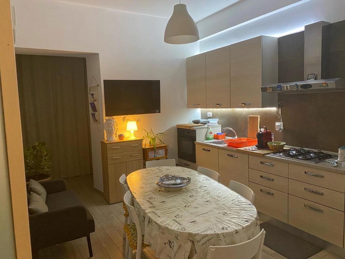 Giuffrida Apartment Rooms Catánia Buitenkant foto