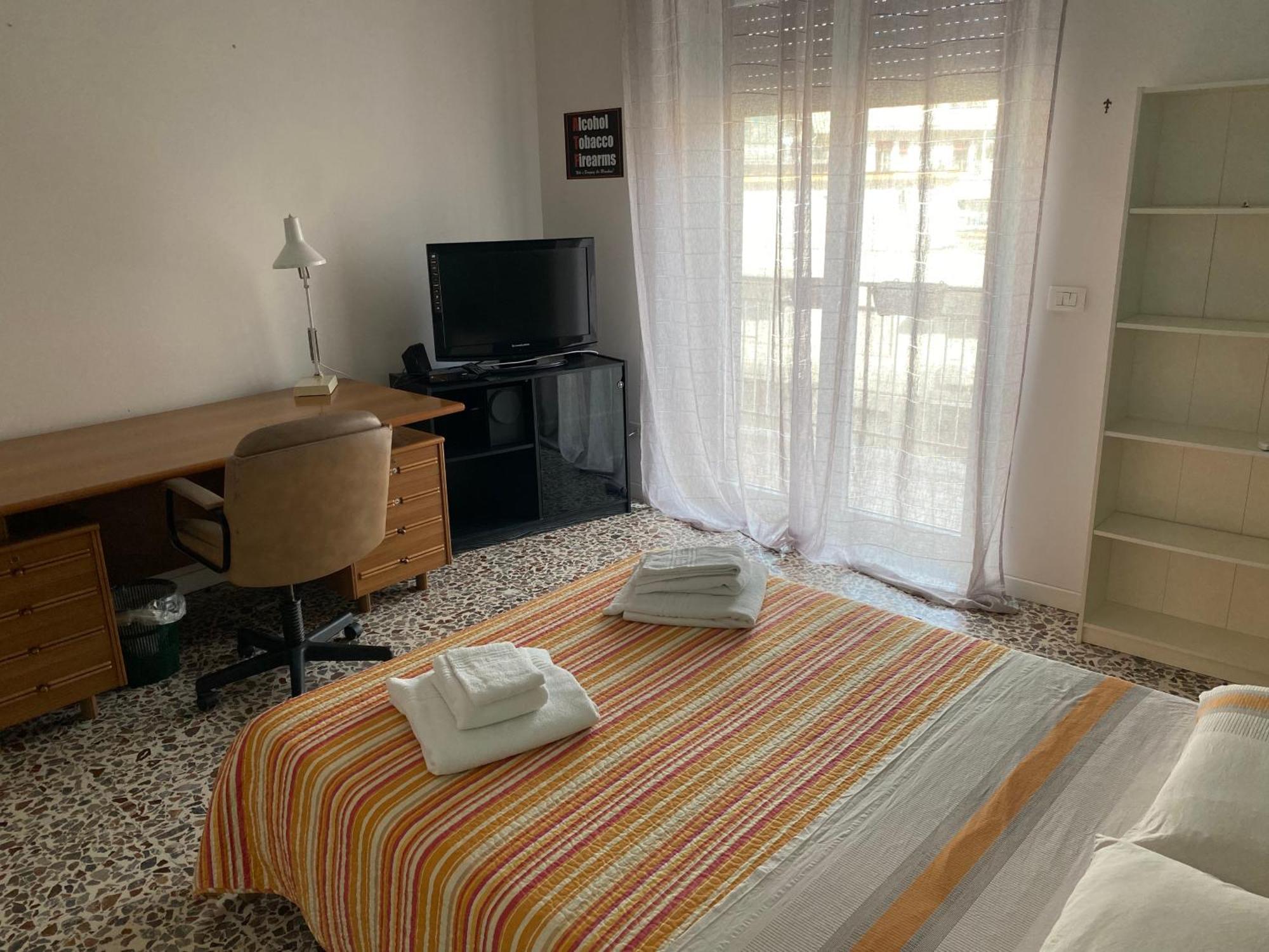 Giuffrida Apartment Rooms Catánia Buitenkant foto
