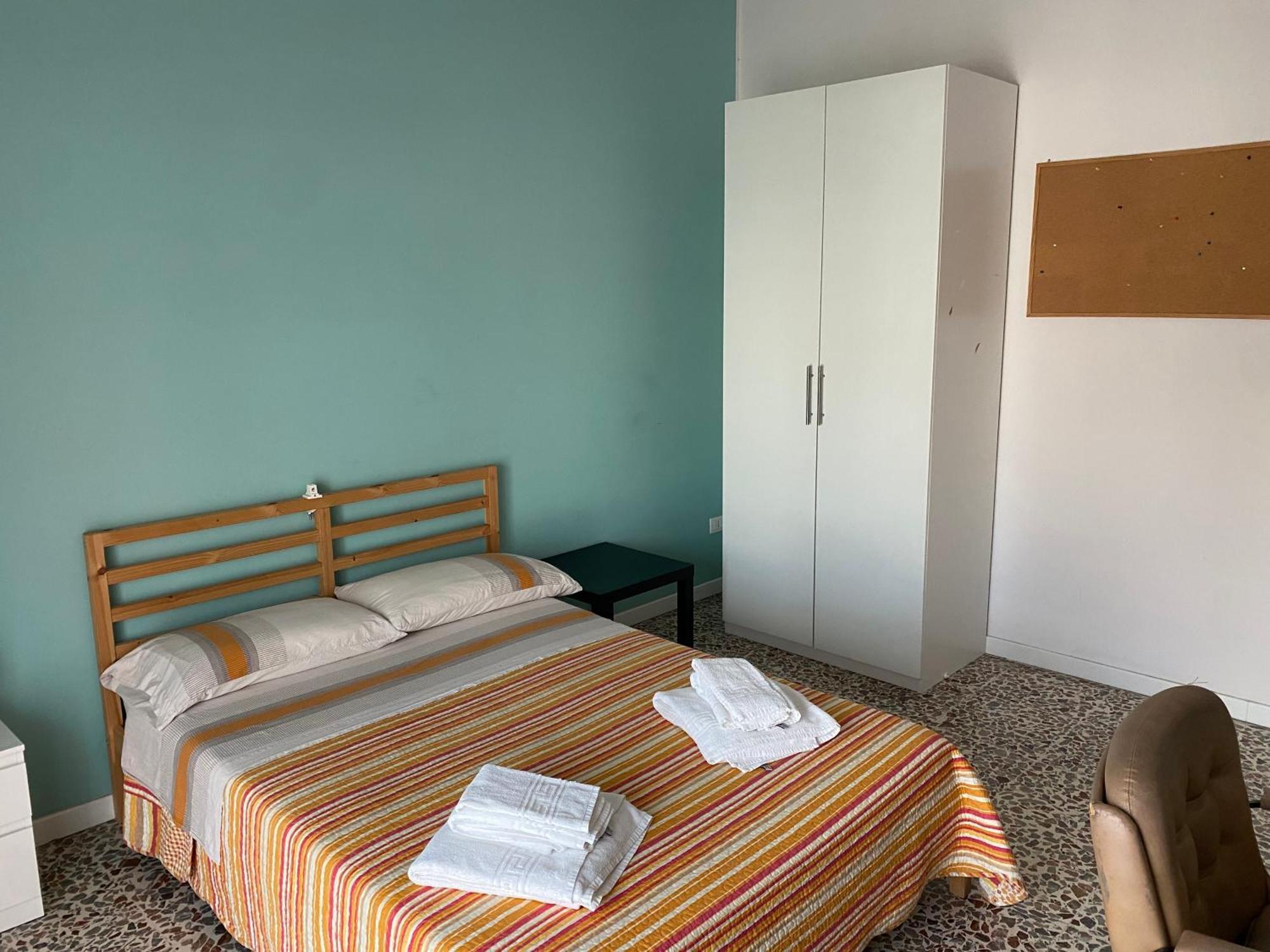 Giuffrida Apartment Rooms Catánia Buitenkant foto